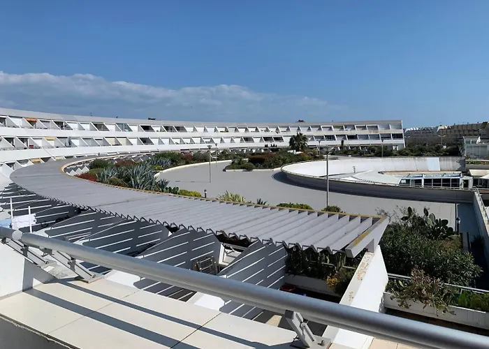 583 Grand 2 Pers Port Ambonne Terrasse Lägenhet *